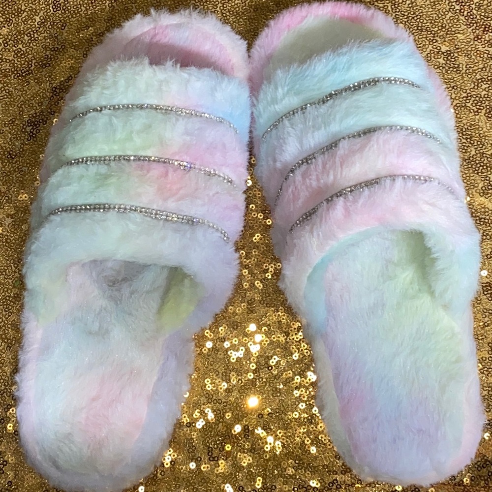 Comfortable Unicorn Colored Fluffy Slippers
